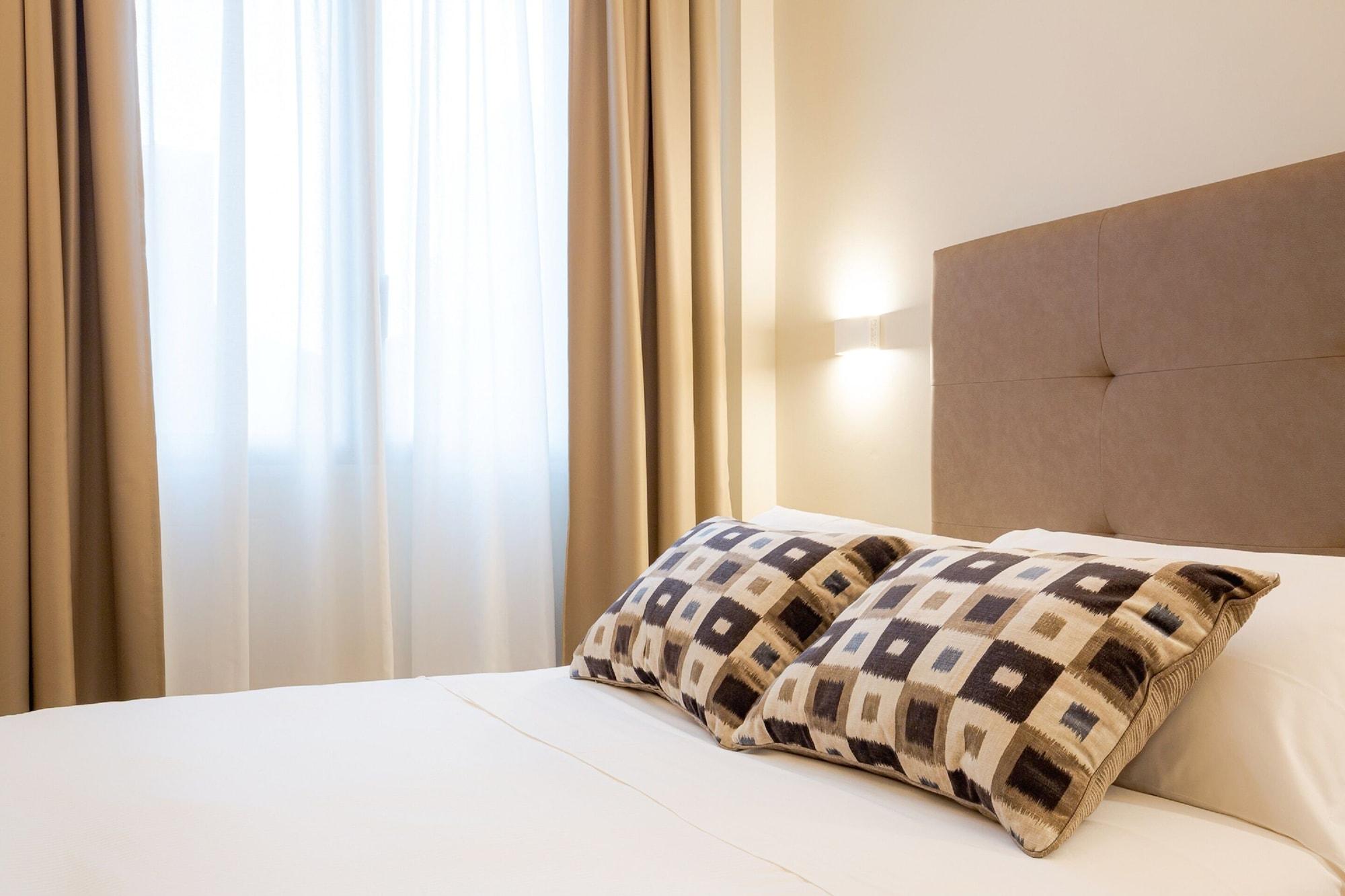 Hotel Politeama Palermo Dış mekan fotoğraf