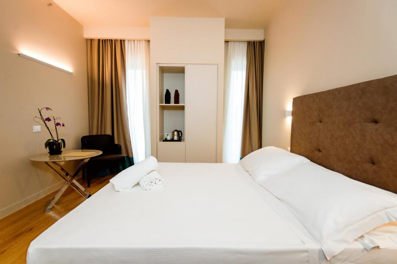 Hotel Politeama Palermo Dış mekan fotoğraf