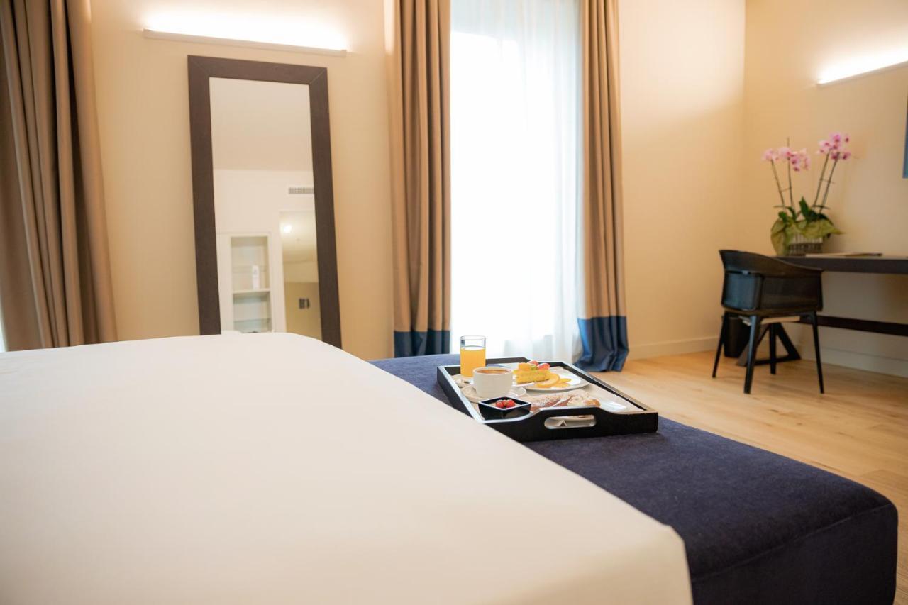 Hotel Politeama Palermo Dış mekan fotoğraf