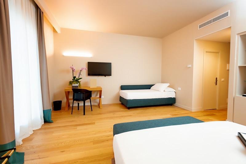 Hotel Politeama Palermo Dış mekan fotoğraf